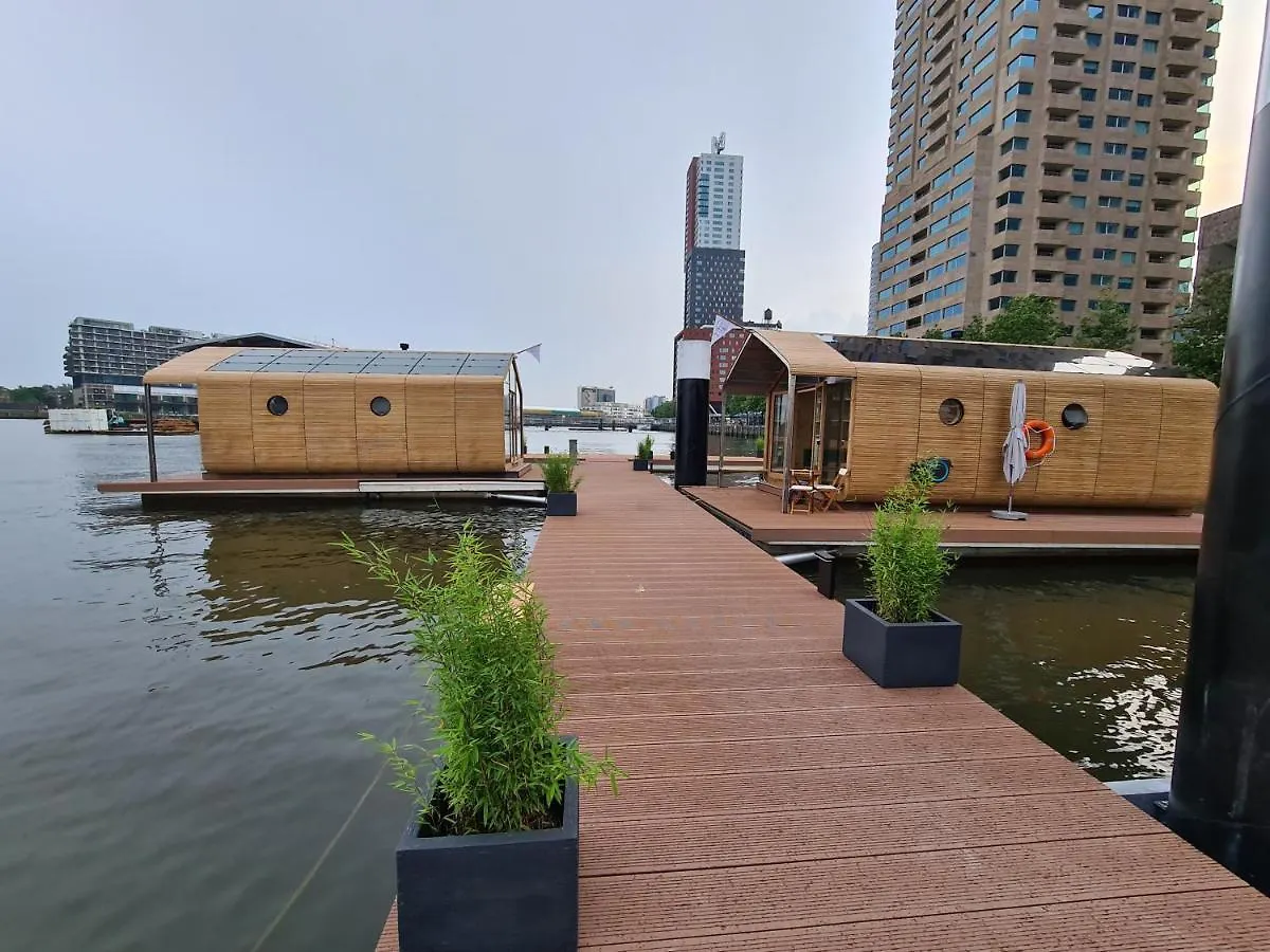 Wikkelboat Nr1 At Floating Rotterdam Rijnhaven Villa Netherlands